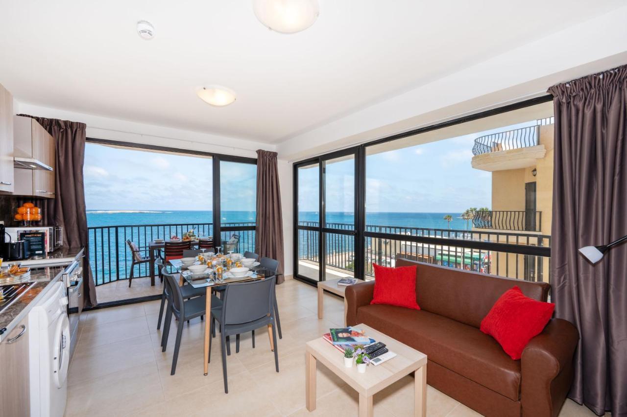 Islet Promenade Seafront Apartment With Large Corner Terrace By Getawaysmalta San Pawl il-Baħar Extérieur photo